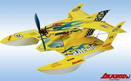 IKARUS PLANE